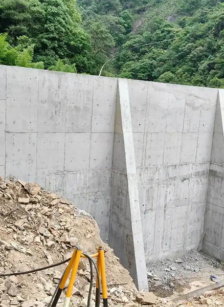 亳州重力式挡土墙